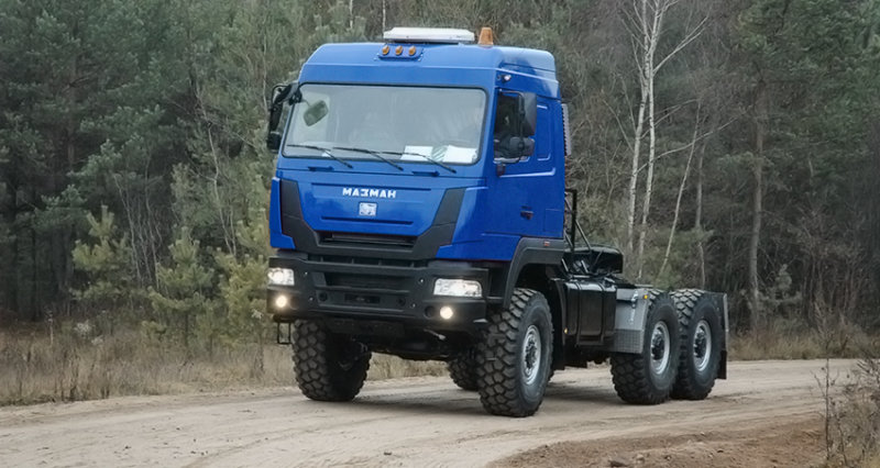 Новый седельный тягач МАЗ с газодизельным двигателем выпущен на Белорусском заводе